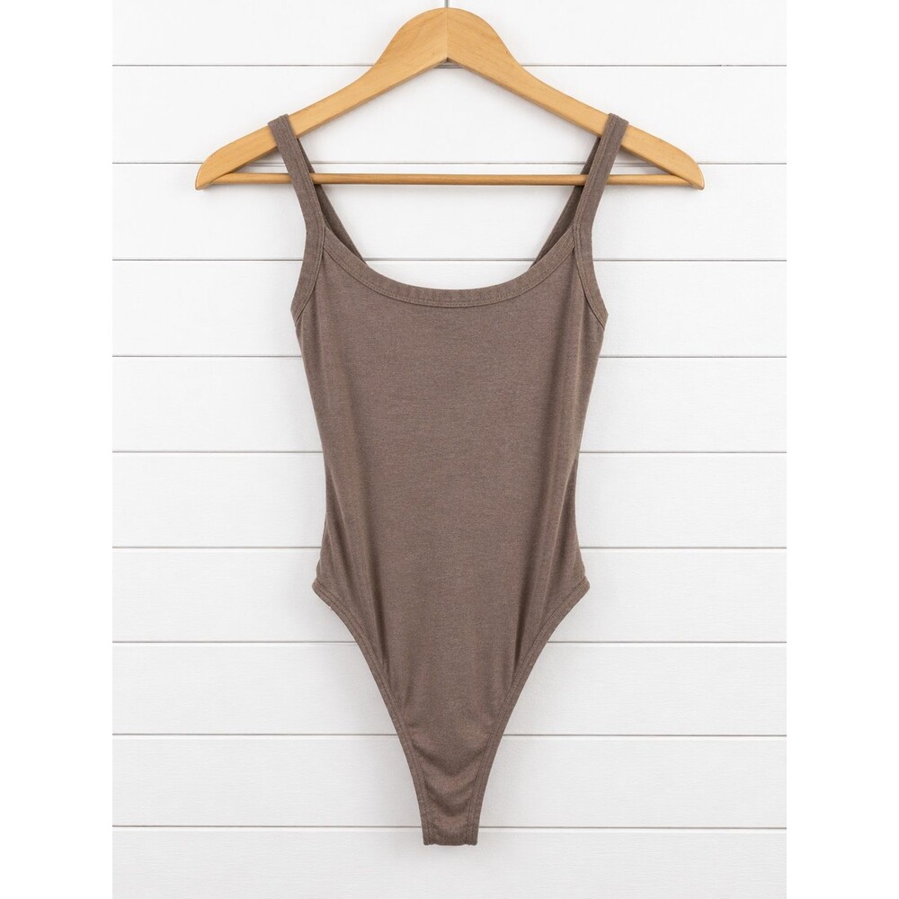White Fox  Brown Square  Neck Tank Bodysuit in Medium